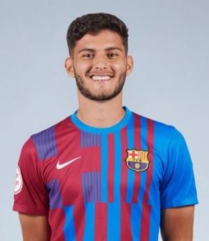 Nils (F.C. Barcelona B) - 2021/2022